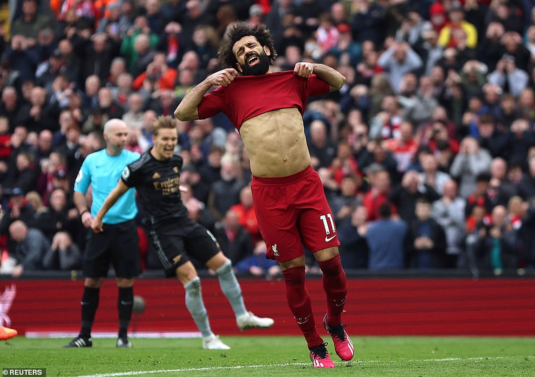 爱游戏体育-萨拉赫在利物浦比赛中绝杀，爆冷引发热议！的简单介绍