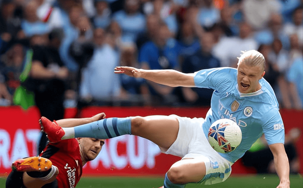 AYX-哈兰德迎来十二赛季高光表现，加拿大队球迷沸腾！的简单介绍